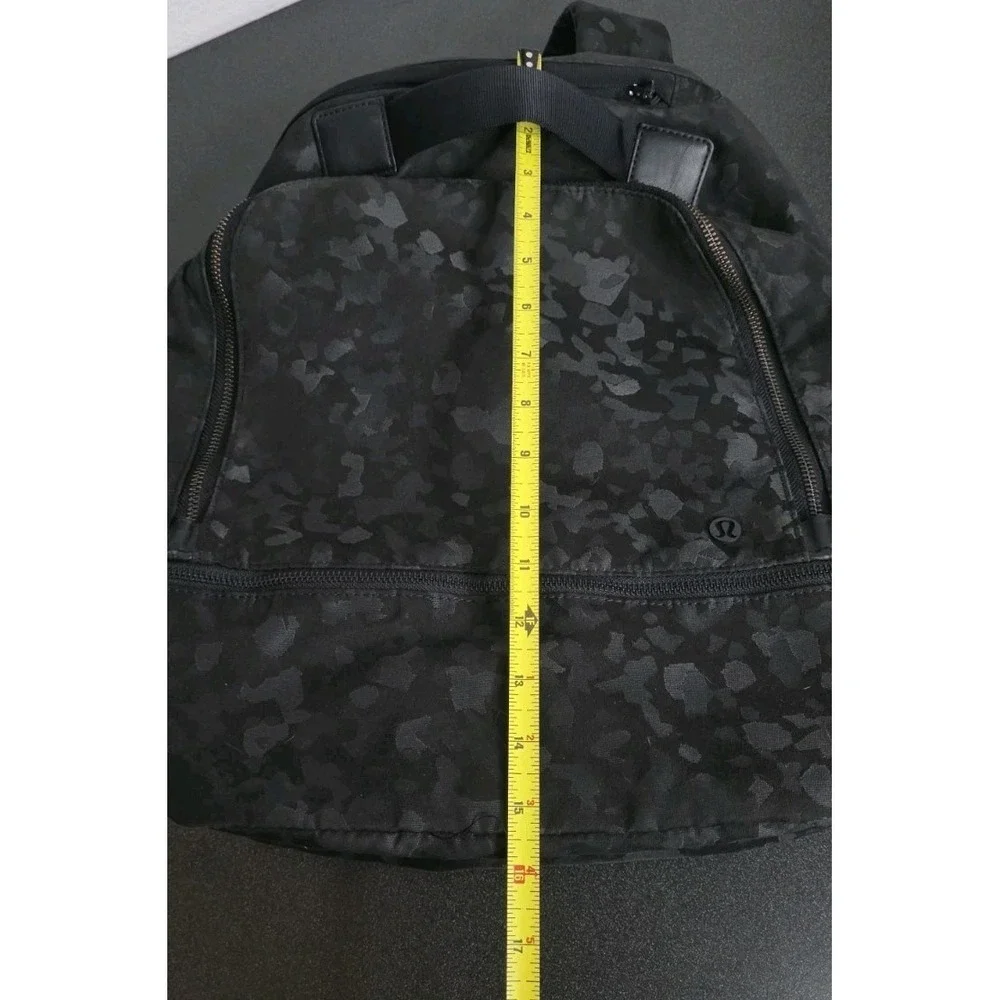 Lululemon Black Camouflage Backpack Medium‎ Polyester Travel School Camo Zip EUC